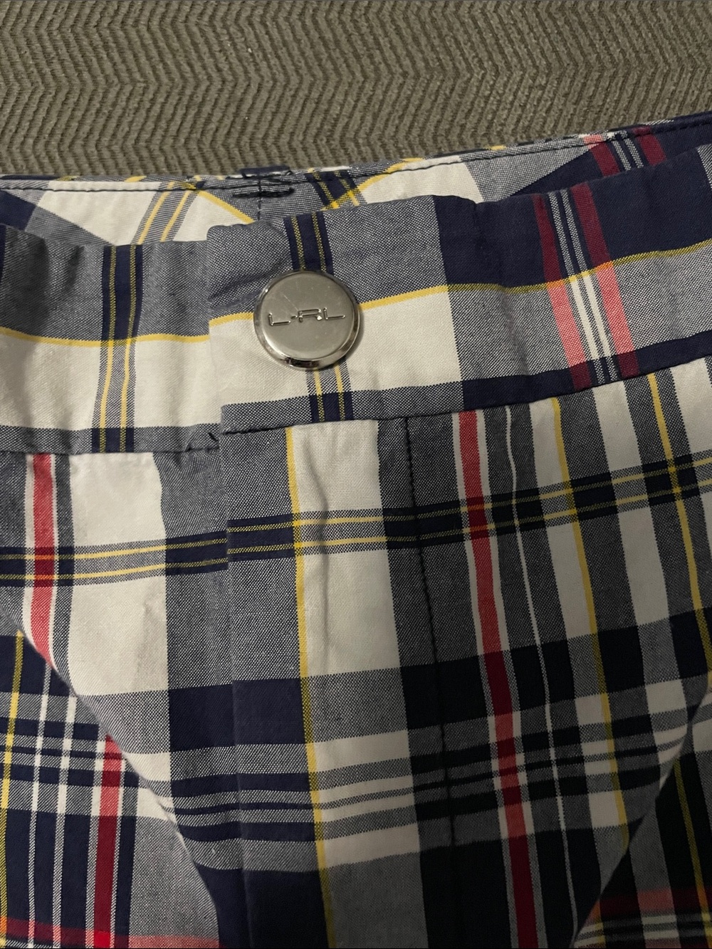 LRL Lauren Ralph Lauren Active Plaid Shorts Women 8 Red & Blue Golf Bermudas - Picture 4 of 14